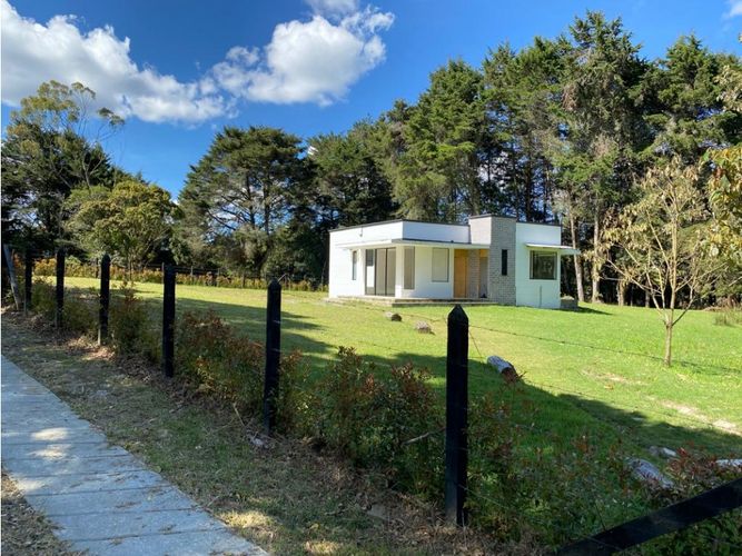 Finca en venta en Santa Elena, Medellín, 100 m² · foto 20 de 23