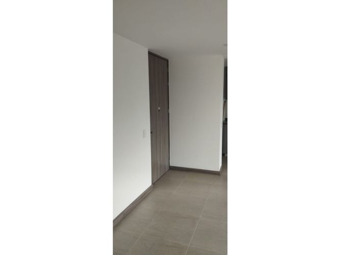 Apartamento en venta en Santa Maria No. 3, Itagüí · foto 4 de 20