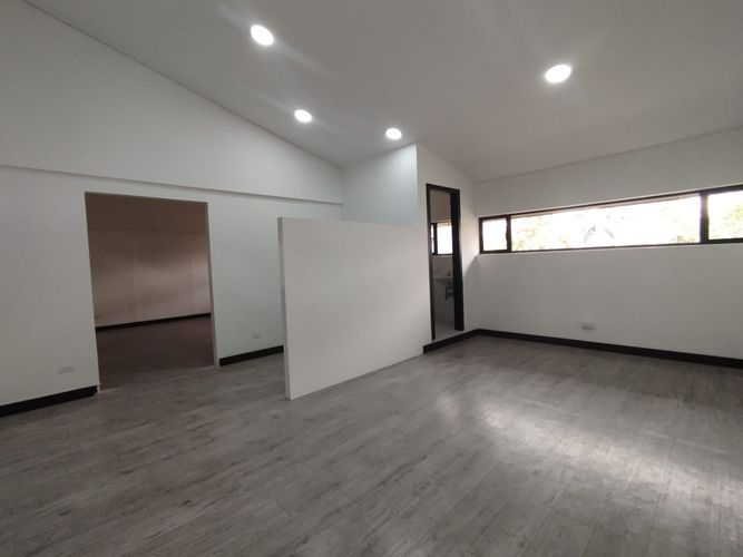 Oficina en arriendo en Villa Carlota, Medellín, 56 m² · foto 13 de 14