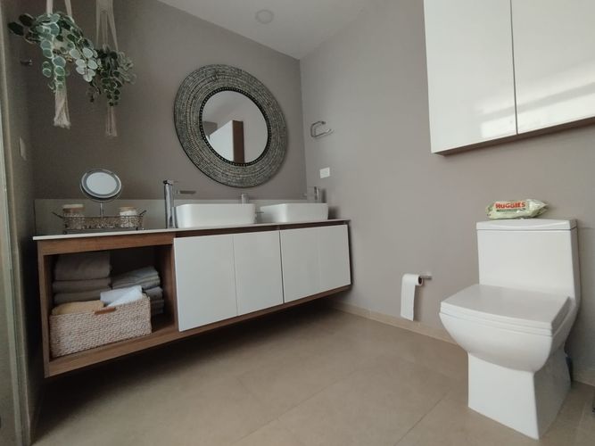 Apartamento de 3 alcobas en arriendo en El Poblado, Medellín, 200 m² · foto 8 de 20