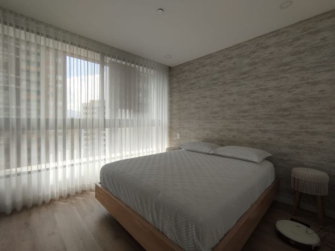 Apartamento de 3 alcobas en arriendo en El Poblado, Medellín, 200 m² · foto 12 de 20