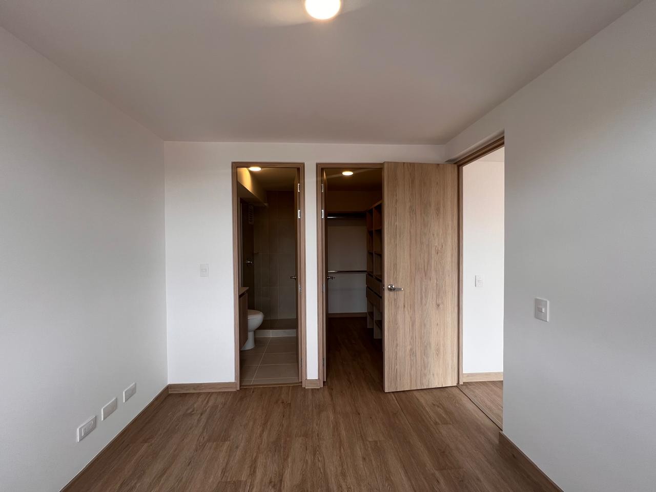 Apartamento en arriendo en Llano Grande, Rionegro · foto 7 de 12