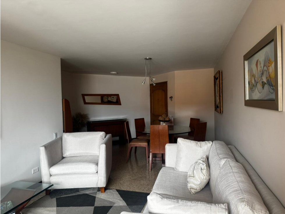 Apartment for sale in Laureles, Medellín 3