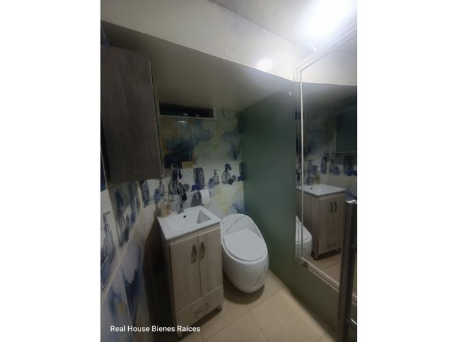 Apartaestudio en venta en Villa Nueva, Medellín, 97 m² · foto 6 de 11