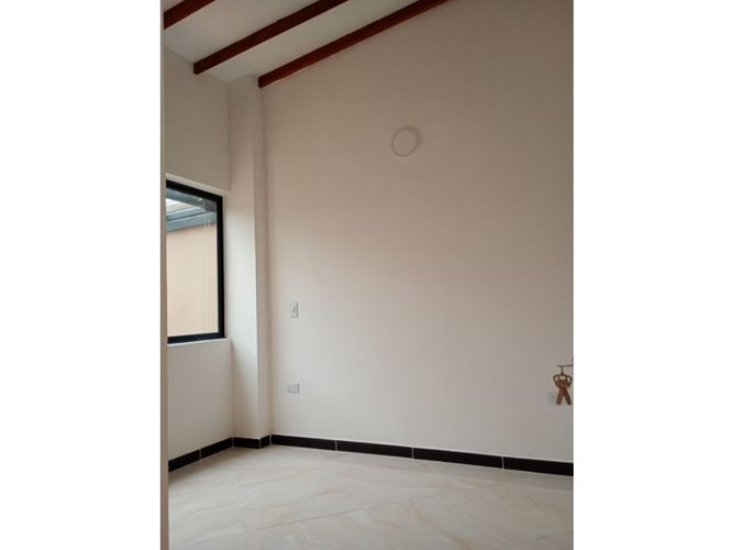 Casa de 3 alcobas en venta en San Nicolas, La Ceja, 108 m² · foto 11 de 23