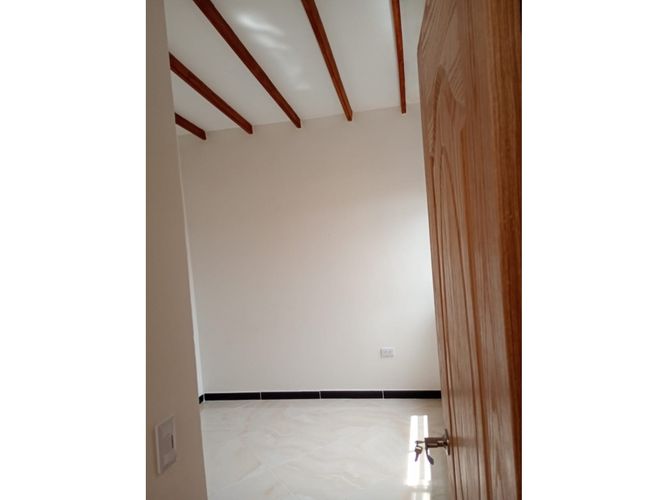 Casa de 3 alcobas en venta en San Nicolas, La Ceja, 108 m² · foto 13 de 23
