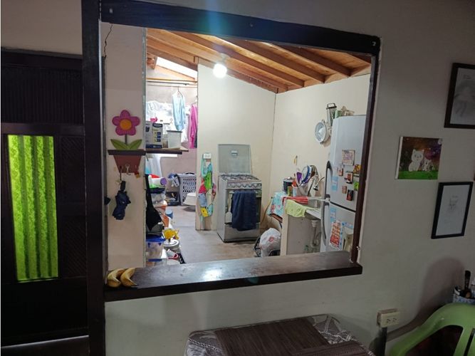 Casa de 5 alcobas en venta en Gerona, Medellín, 160 m² · foto 6 de 23