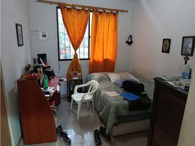Casa de 5 alcobas en venta en Gerona, Medellín, 160 m² · foto 17 de 23