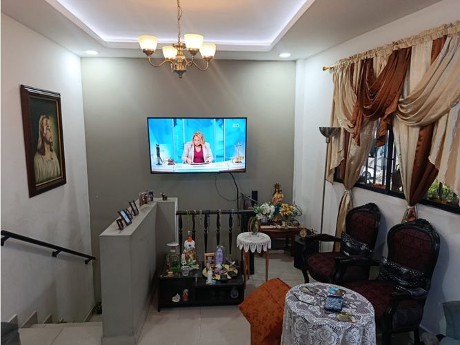 Casa de 5 alcobas en venta en Gerona, Medellín, 160 m² · foto 18 de 23