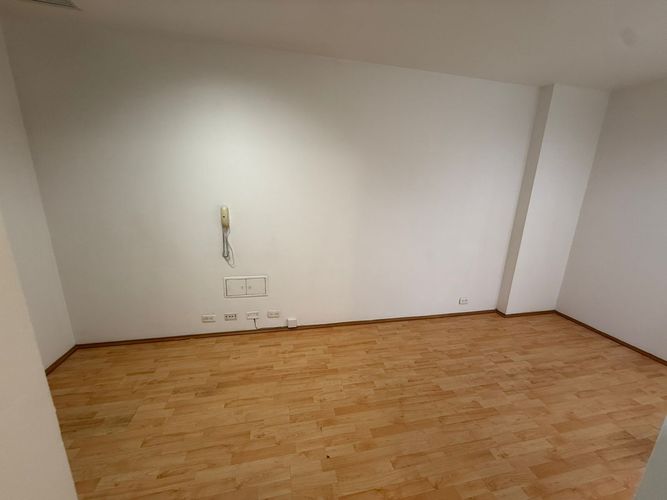 Oficina en arriendo en El Tesoro, Medellín, 35 m² · foto 7 de 10