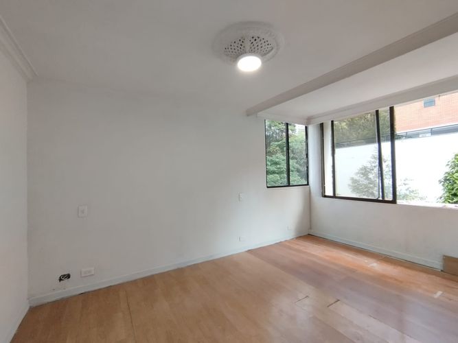 Apartamento de 4 alcobas en arriendo en El Poblado, Medellín, 120 m² · foto 10 de 17