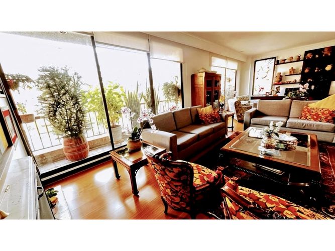Apartamento en venta en Chico Norte, Bogotá · foto 2 de 22