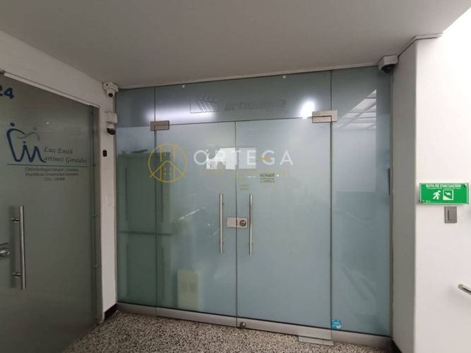 Consultorio en venta en Sotomayor, Bucaramanga, 44 m² · foto 2 de 13