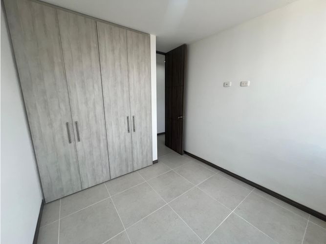Apartamento de 3 alcobas en venta en Valle Del Lili, Cali, 80 m² · foto 7 de 22