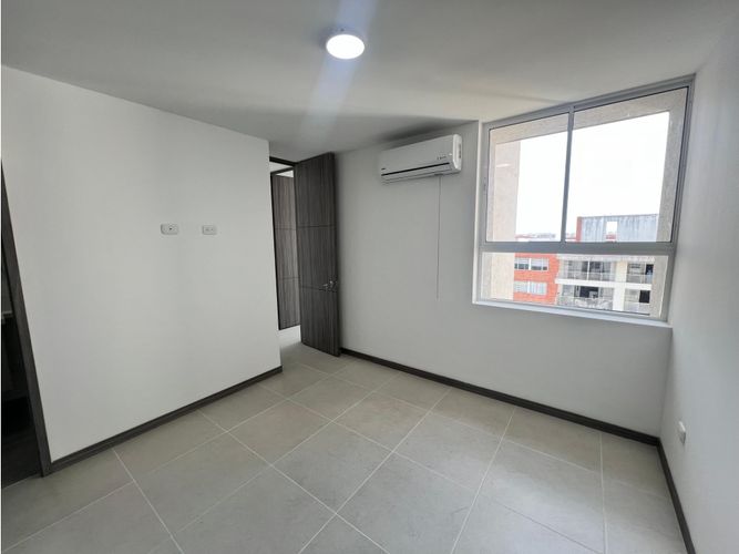 Apartamento de 3 alcobas en venta en Valle Del Lili, Cali, 80 m² · foto 10 de 22