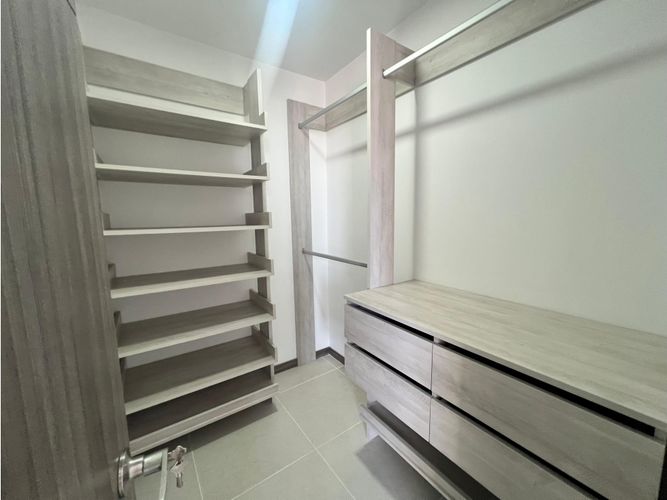 Apartamento de 3 alcobas en venta en Valle Del Lili, Cali, 80 m² · foto 14 de 22