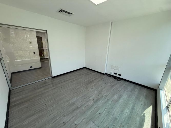 Oficina en arriendo en El Tesoro, Medellín, 35 m² · foto 15 de 16