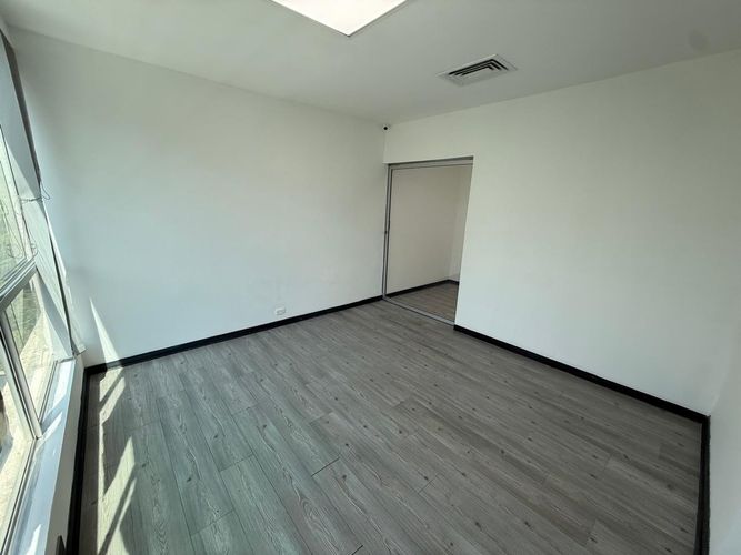 Oficina en arriendo en El Tesoro, Medellín, 35 m² · foto 13 de 16