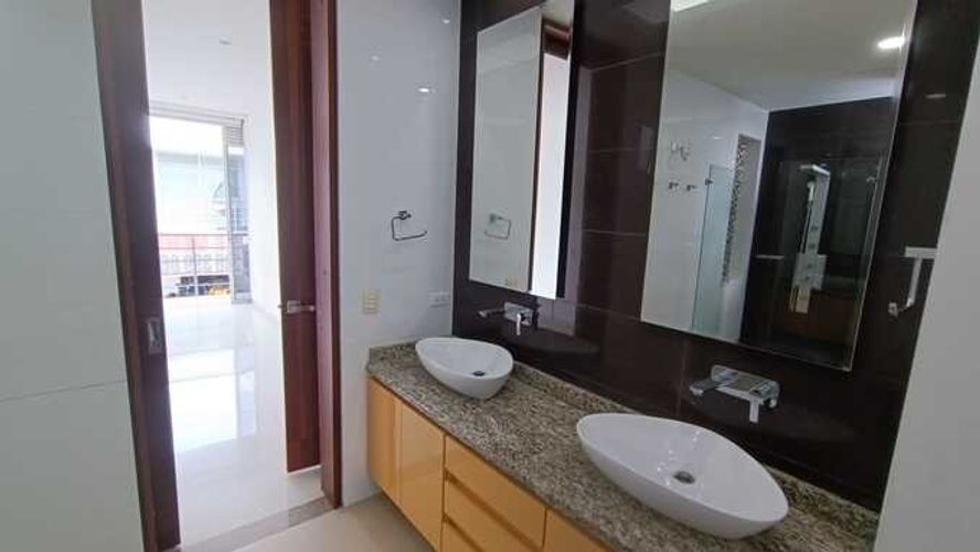 Casa de 3 alcobas en venta en Picaleña Y Mirolindo, Ibagué, 300 m² · foto 9 de 23