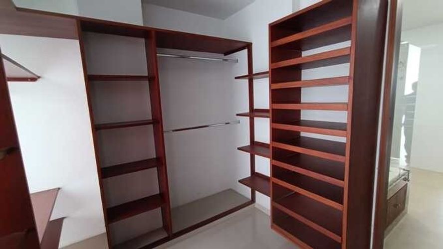 Casa de 3 alcobas en venta en Picaleña Y Mirolindo, Ibagué, 300 m² · foto 10 de 23