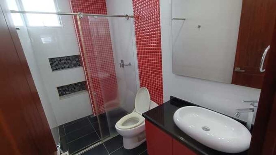 Casa de 3 alcobas en venta en Picaleña Y Mirolindo, Ibagué, 300 m² · foto 12 de 23