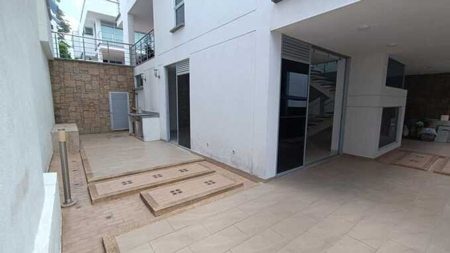 Casa de 3 alcobas en venta en Picaleña Y Mirolindo, Ibagué, 300 m² · foto 16 de 23