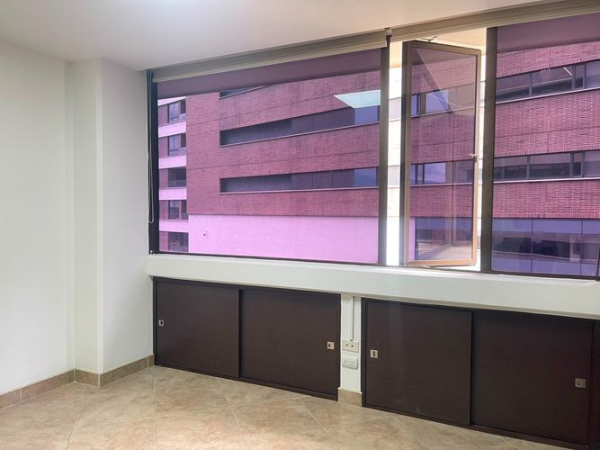 Oficina en arriendo en El Poblado, Medellín, 58 m² · foto 13 de 17