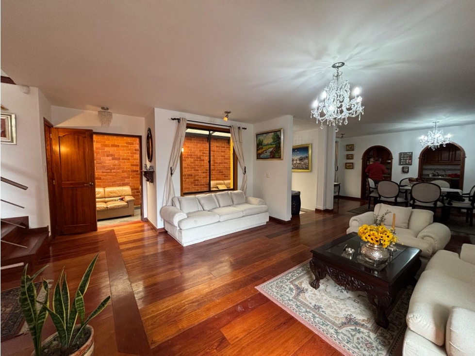 Casa en venta en Bochica, Chía · foto 3 de 24