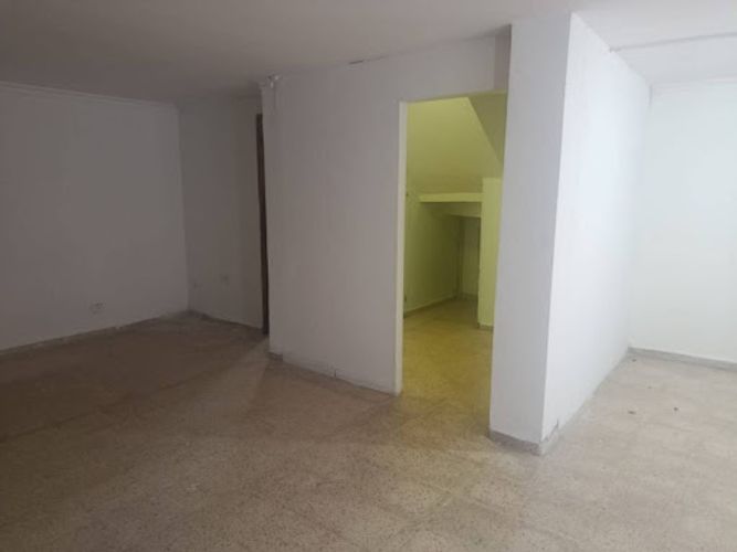 Local en arriendo en Los Naranjos, Itagüí, 70 m² · foto 2 de 13