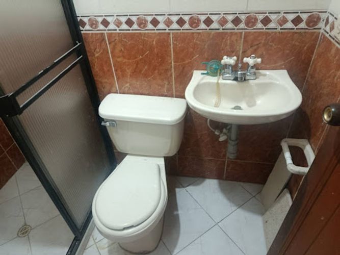 Local en arriendo en Los Naranjos, Itagüí, 70 m² · foto 4 de 13