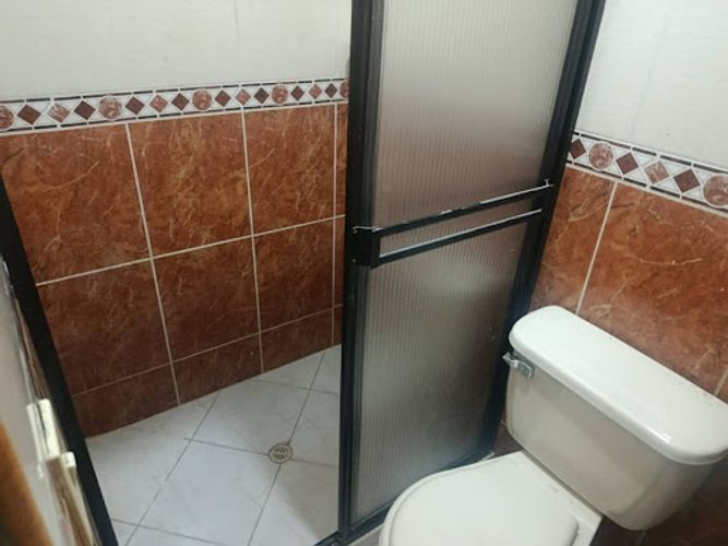 Local en arriendo en Los Naranjos, Itagüí, 70 m² · foto 5 de 13
