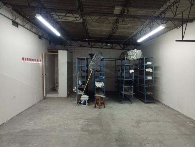 Bodega en arriendo en Colon, Medellín, 125 m² · foto 7 de 14