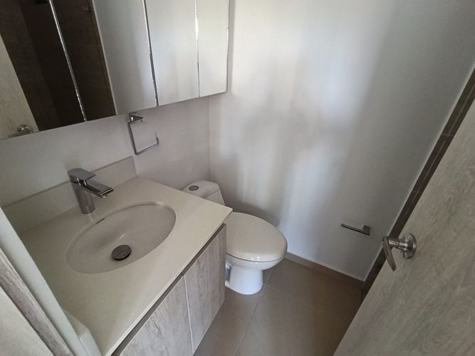 Apartamento de 3 alcobas en arriendo en Rionegro, 80 m² · foto 8 de 14