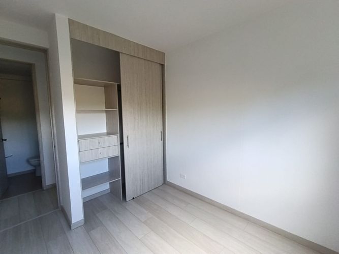 Apartamento de 3 alcobas en arriendo en Rionegro, 80 m² · foto 9 de 14