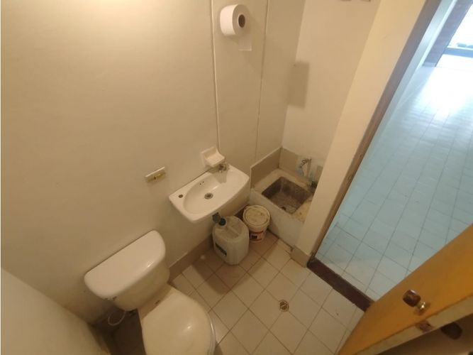 Local en venta en Camparola, Itagüí, 22 m² · foto 4 de 13