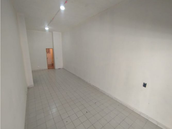 Local en venta en Camparola, Itagüí, 22 m² · foto 8 de 13