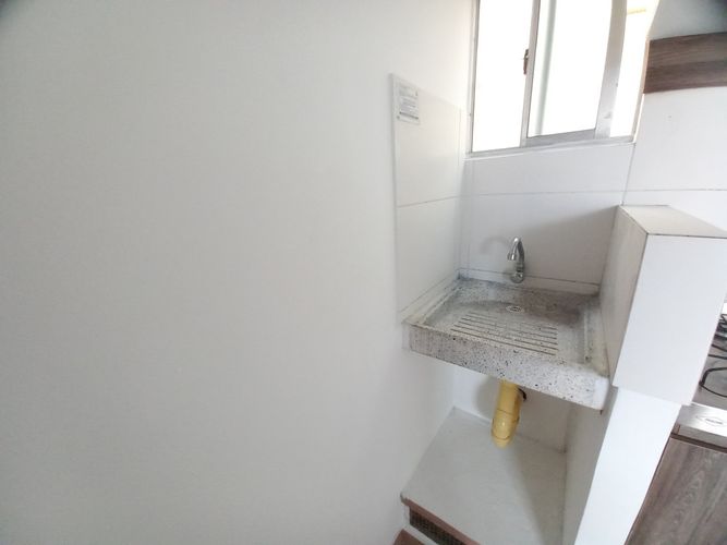 Apartamento de 2 alcobas en venta en Hacienda Santa Cruz, Ibagué, 37 m² · foto 17 de 24