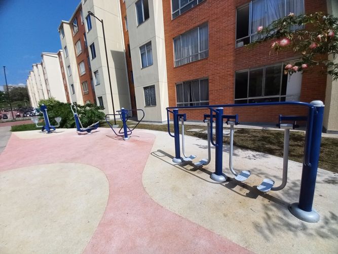 Apartamento de 2 alcobas en venta en Hacienda Santa Cruz, Ibagué, 37 m² · foto 23 de 24