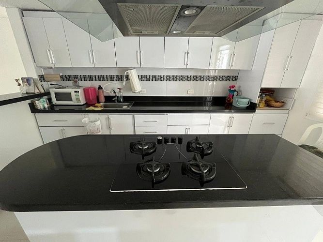Casa de 4 alcobas en venta en Jordan, Ibagué, 180 m² · foto 11 de 24