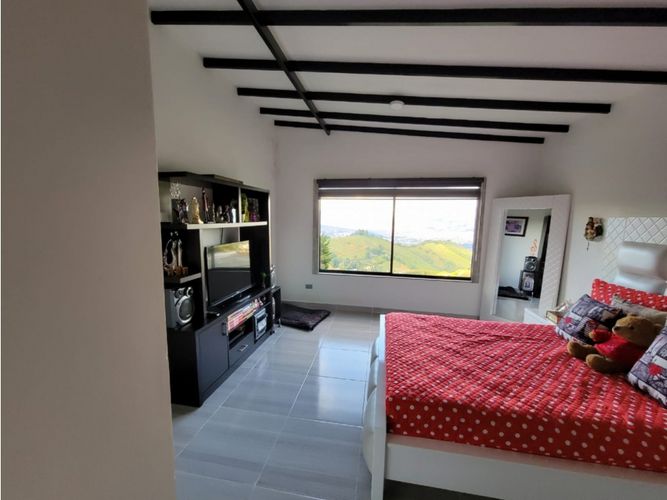 Casa de 3 alcobas en venta en Belén Rincón, Medellín, 150 m² · foto 4 de 22