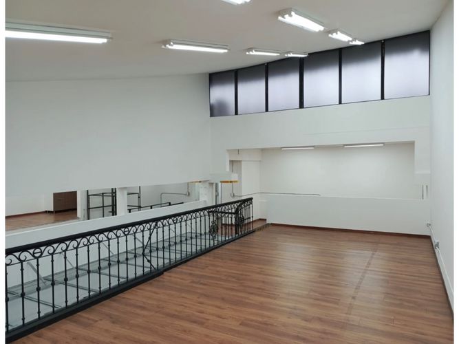 Local en arriendo en La Esmeralda, Itagüí, 238 m² · foto 4 de 9