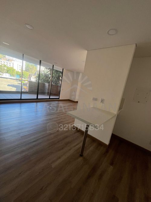 Apartaestudio en venta en Las Nieves, Bogotá, 50 m² · foto 3 de 24