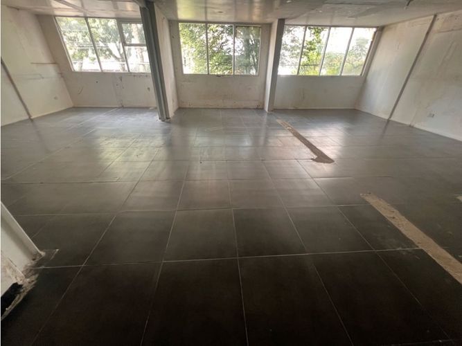 Edificio en arriendo en San Vicente, Cali, 1100 m² · foto 9 de 24