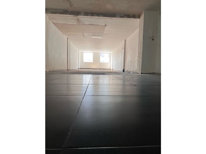 Edificio en arriendo en San Vicente, Cali, 1100 m² · foto 10 de 24