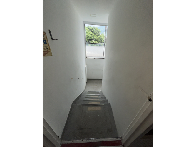 Edificio en arriendo en San Vicente, Cali, 1100 m² · foto 11 de 24