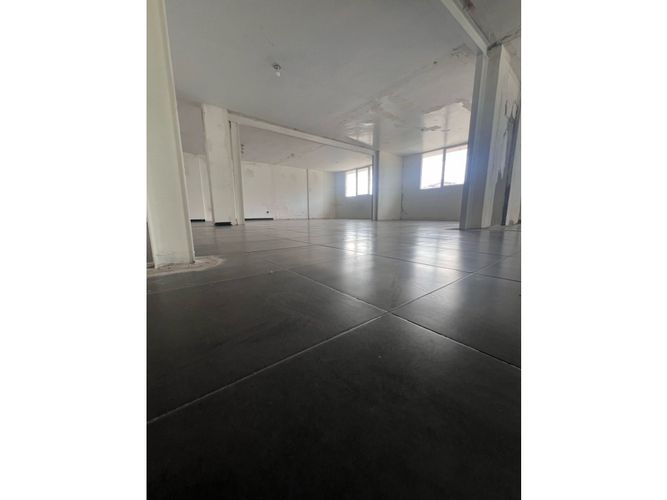 Edificio en arriendo en San Vicente, Cali, 1100 m² · foto 16 de 24