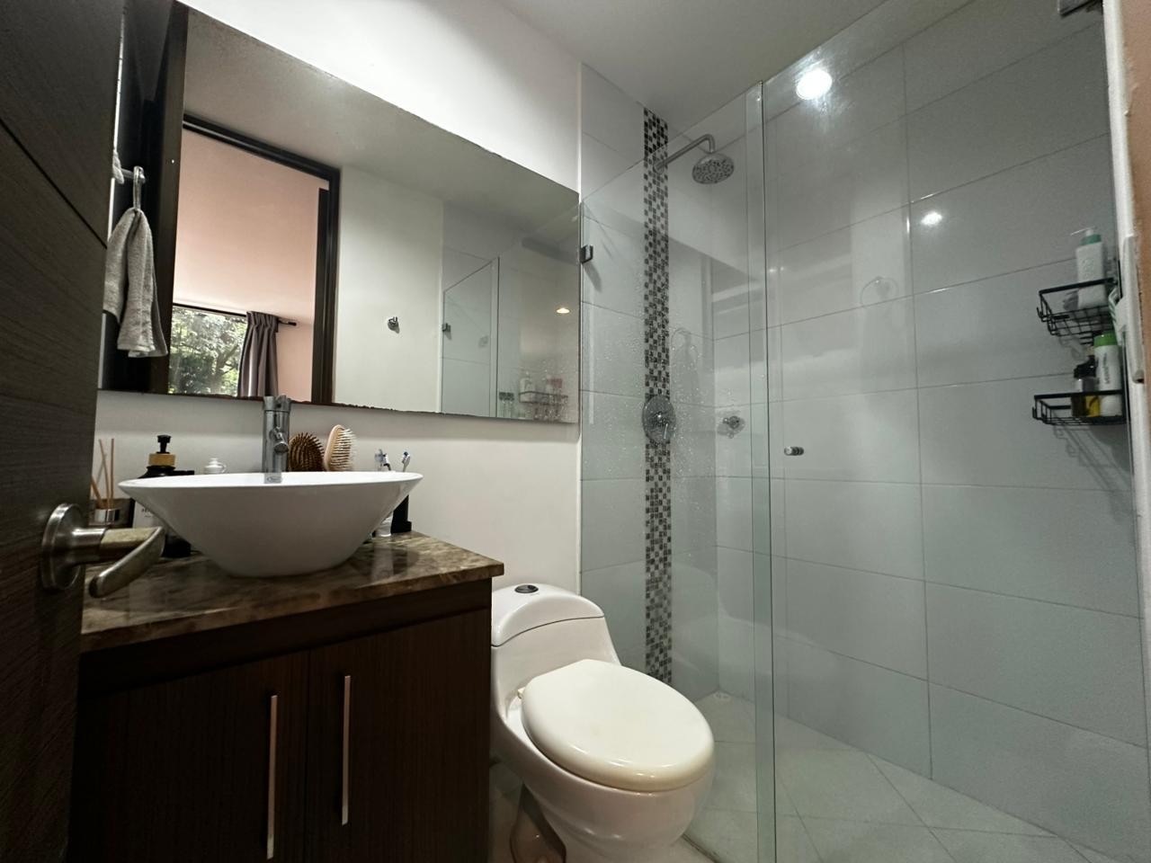 Apartamento en venta en Loma Del Chocho, Envigado · foto 9 de 9