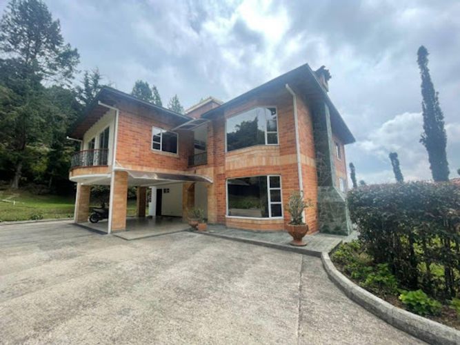 Casa de 6 alcobas en venta en Loma Del Escobero, El Retiro, 350 m² · foto 10 de 20