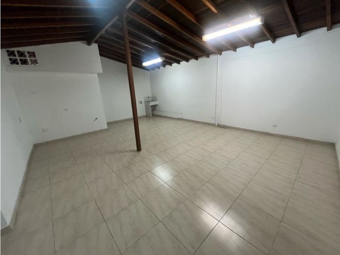 Local en arriendo en Zona Centro, Envigado, 100 m² · foto 4 de 7