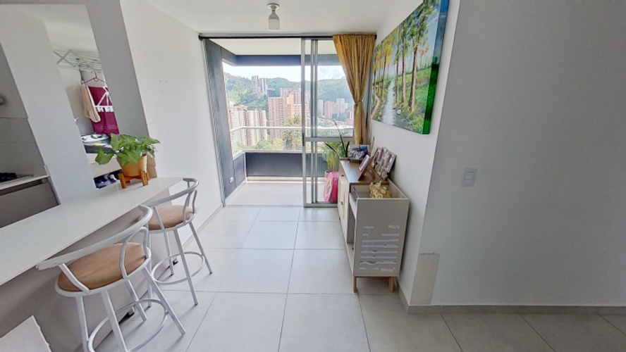 Apartamento de 3 alcobas en venta en Las Lomitas, Sabaneta, 69 m² · foto 2 de 24